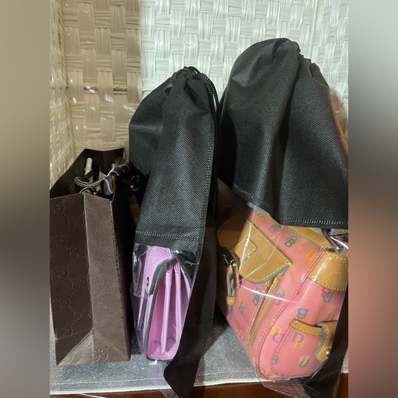 Dustbag (MED) clear front to see your beautiful bag etc.  Dustbag Only🍀 - Picture 5 of 6